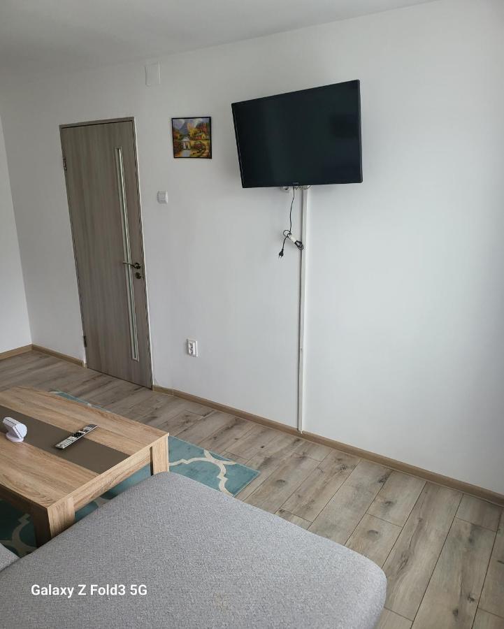 דירות Apartament In Bucovina, Campulung Moldovenesc, Impecabil . מראה חיצוני תמונה